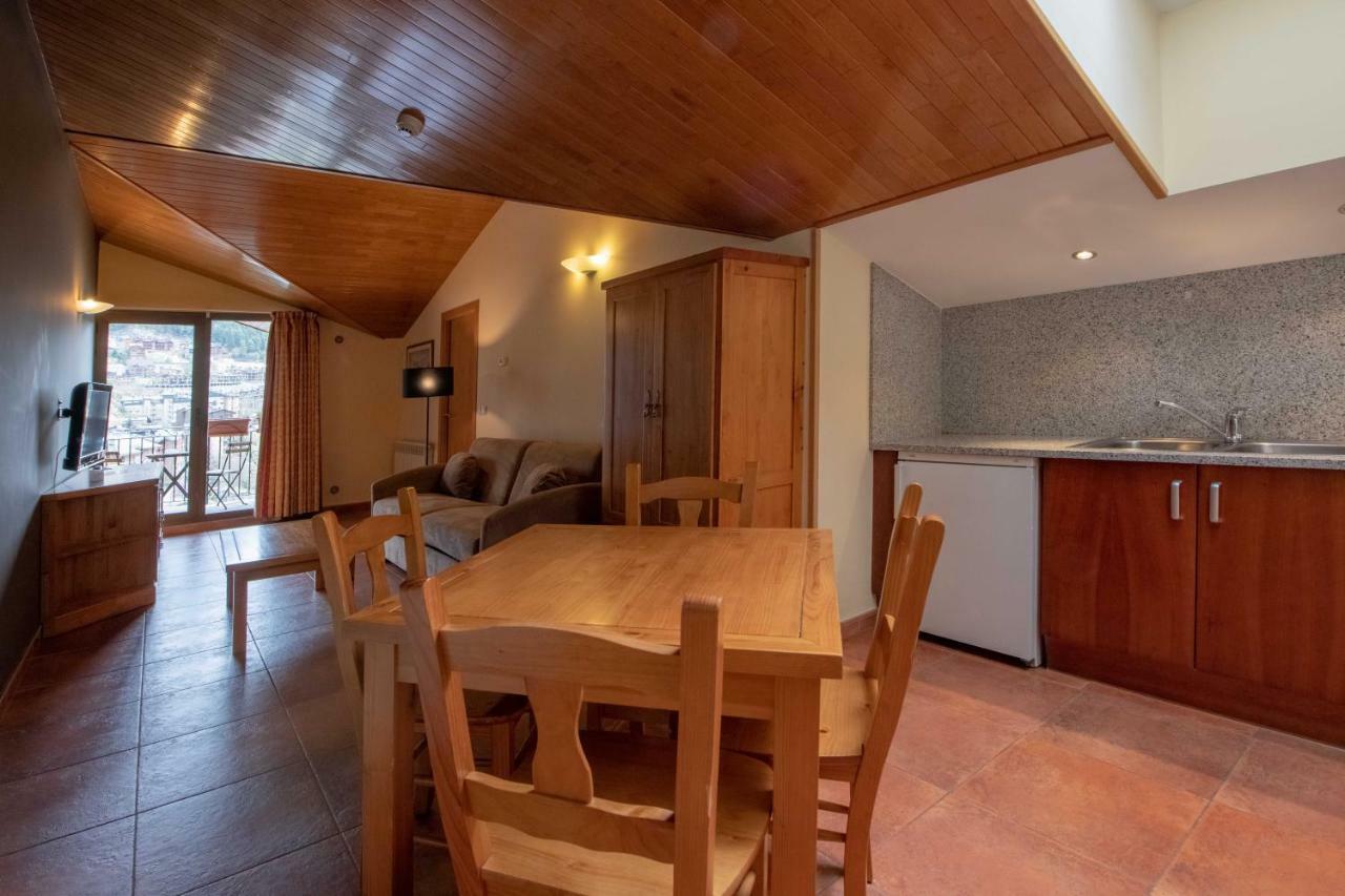 Apartaments Sant Moritz Arinsal Exterior photo